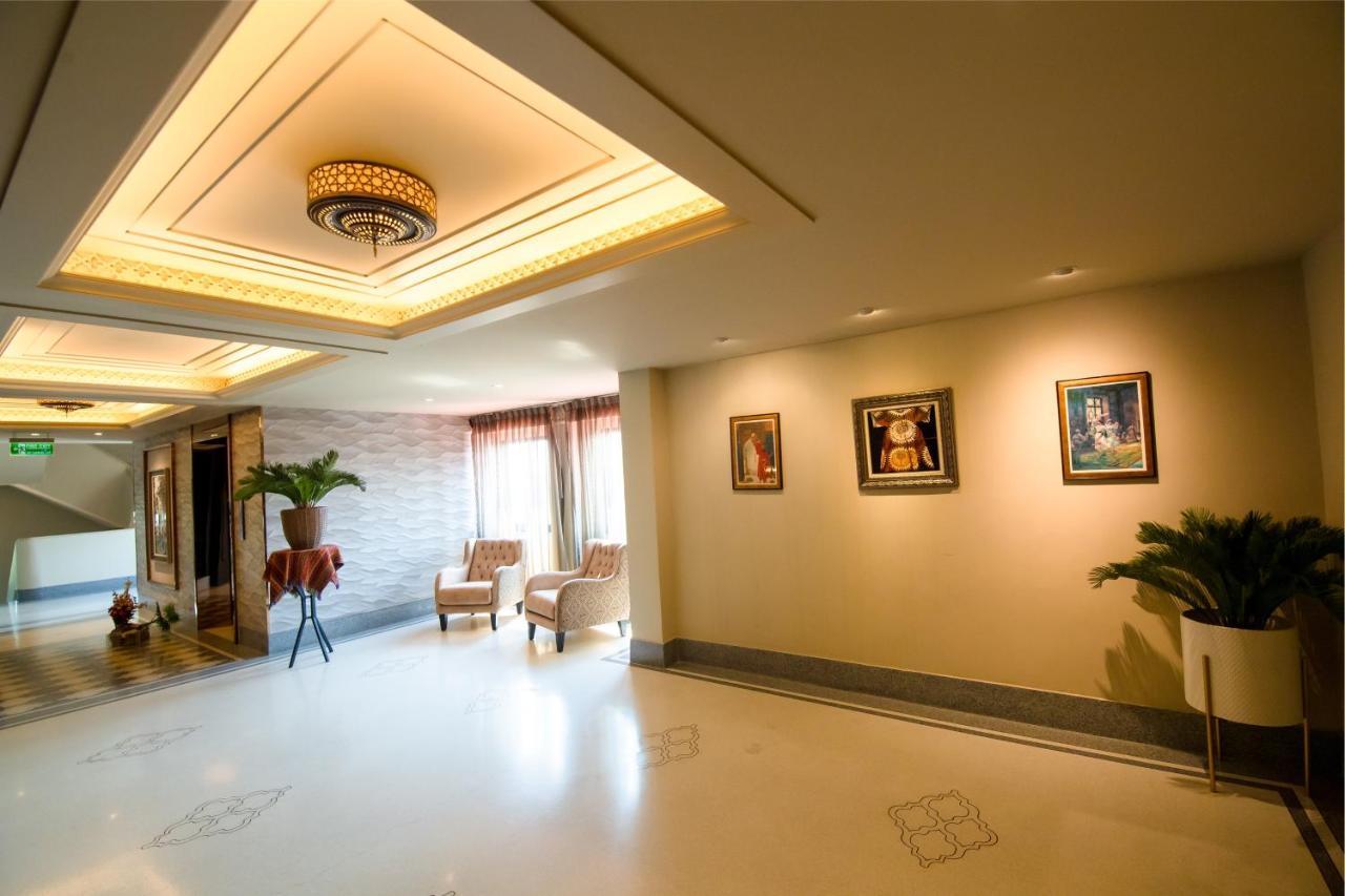 Amman Unique Hotel Udon Thani Ngoại thất bức ảnh